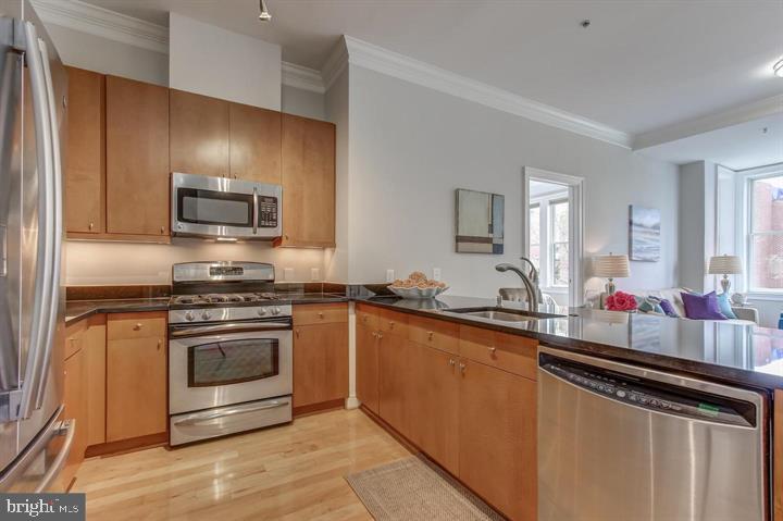 1210 R Street Northwest, Unit 201 Washington, DC 20009 - Photo 4 of 27