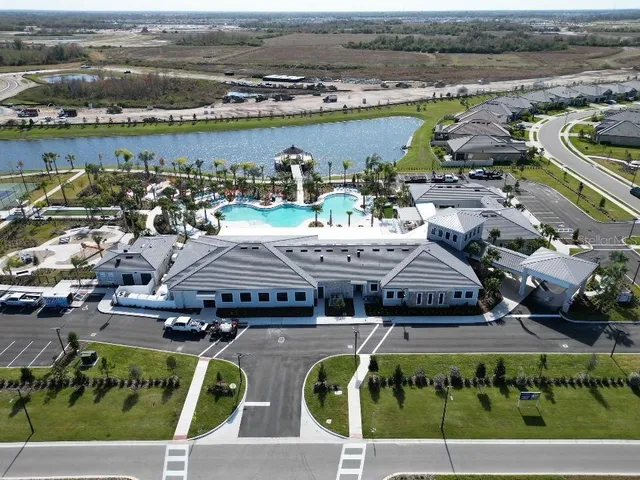 $345,000 | 12605 Tahitian Pearl Circle, Parrish, FL 34219