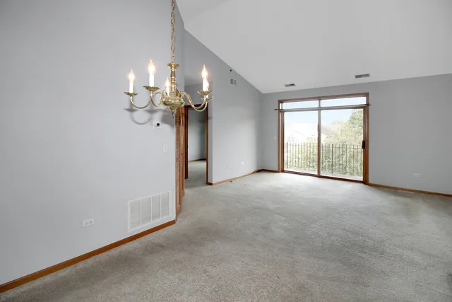 $222,000 | 5111 Deblin Lane, Unit 3B, Oak Lawn, IL 60453