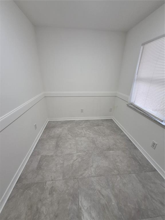 838 West Homeway Loop Citrus Springs, FL 34434 - Photo 8 of 23