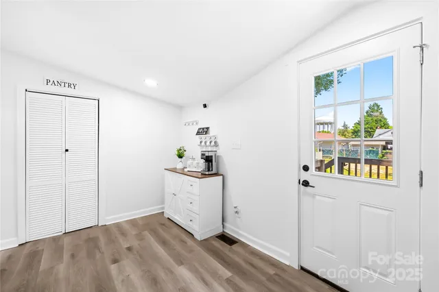 $265,000 | 911 Wilson W Lee Boulevard, Statesville, NC 28677