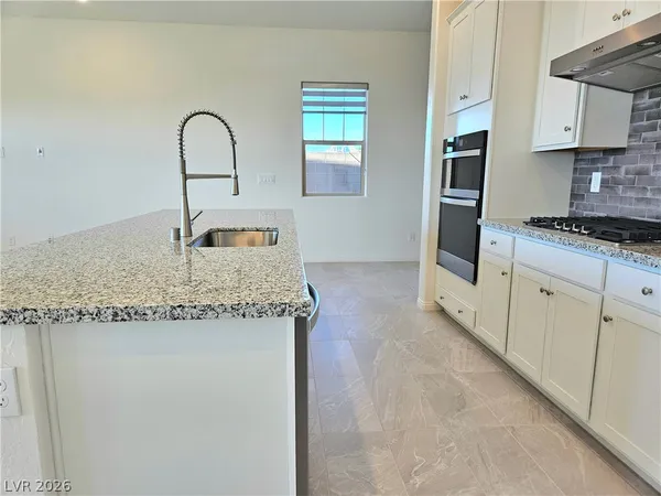 $3,395 | 416 Clover Bar Lane, Las Vegas, NV 89138