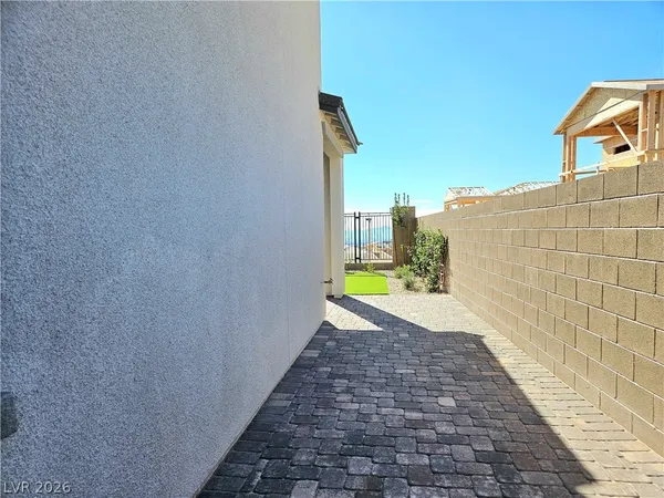 $3,395 | 416 Clover Bar Lane, Las Vegas, NV 89138