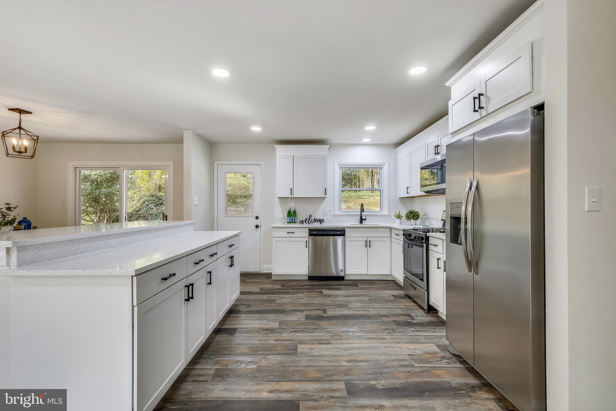 7014 Ashbury Drive Springfield, VA 22152 - Photo 7 of 62