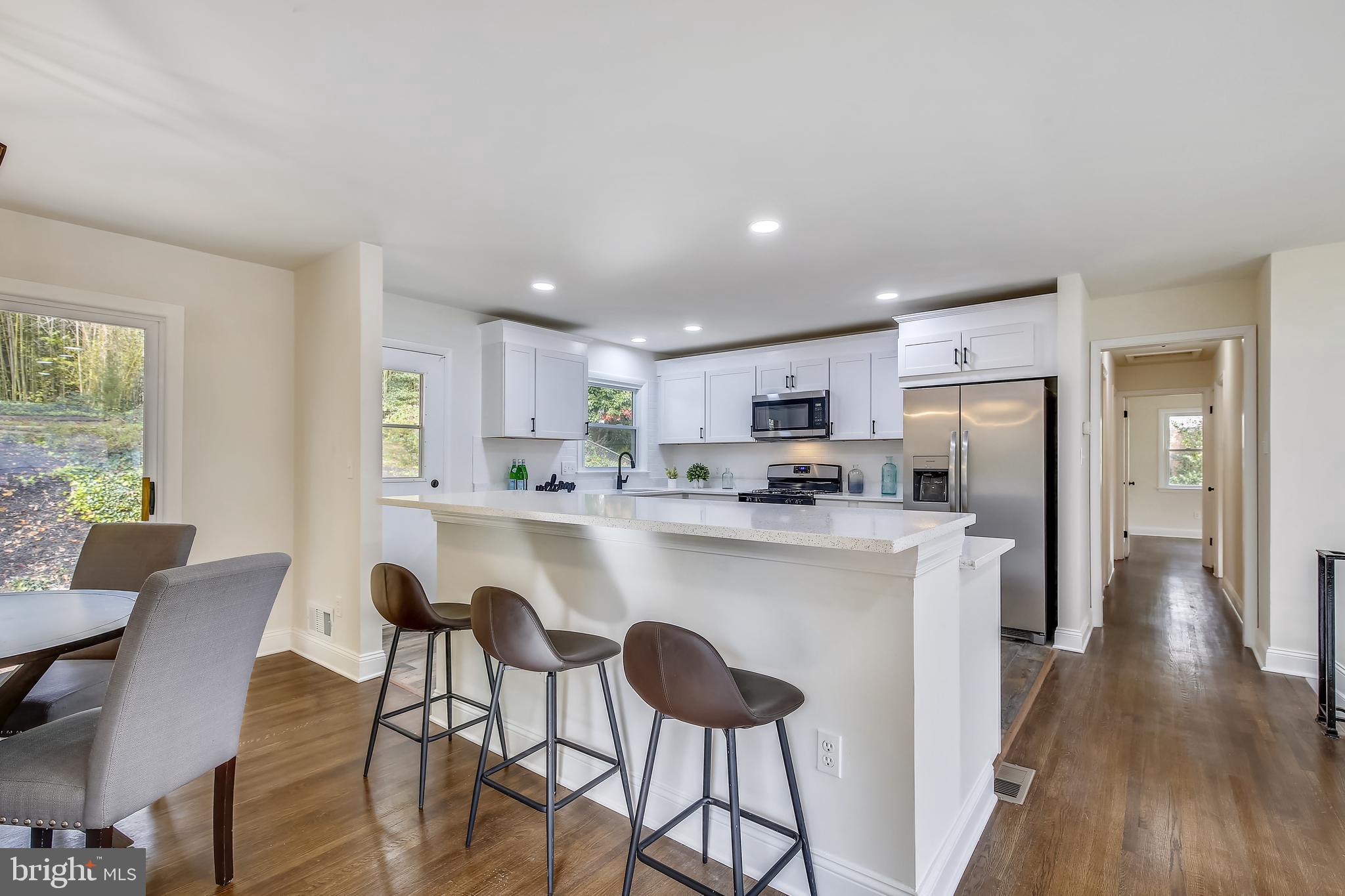 7014 Ashbury Drive Springfield, VA 22152 - Photo 10 of 62