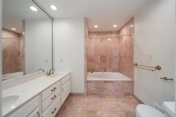 $3,800 | 98 Park Avenue, Unit 2A, Hoboken, NJ 07030