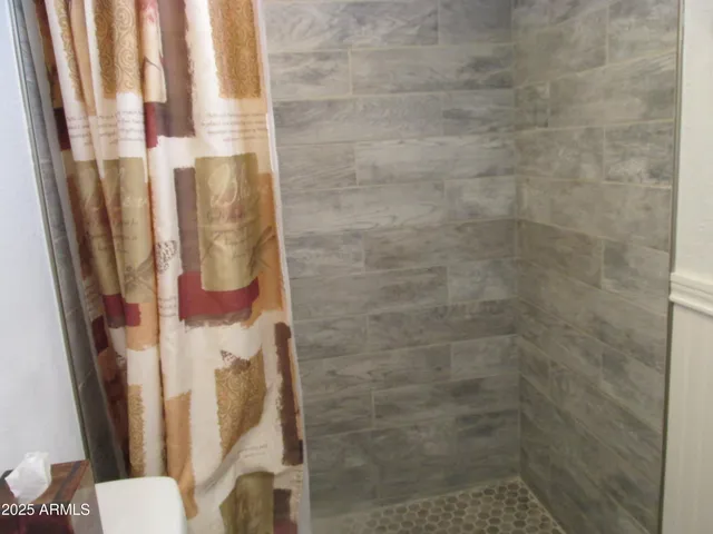 $394,000 | 6085 South Euclid Drive, Claypool, AZ 85532