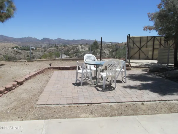 $379,000 | 6085 South Euclid Drive, Miami, AZ 85539