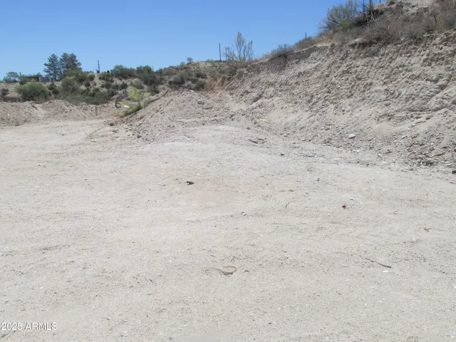 $394,000 | 6085 South Euclid Drive, Claypool, AZ 85532