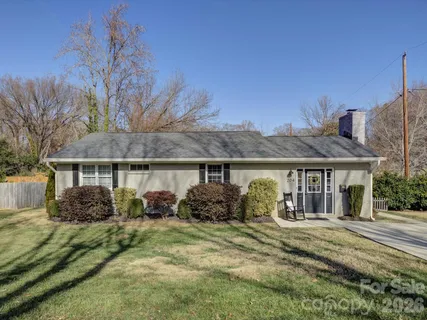 $450,000 | 204 West Elliott Street, Fort Mill, SC 29715