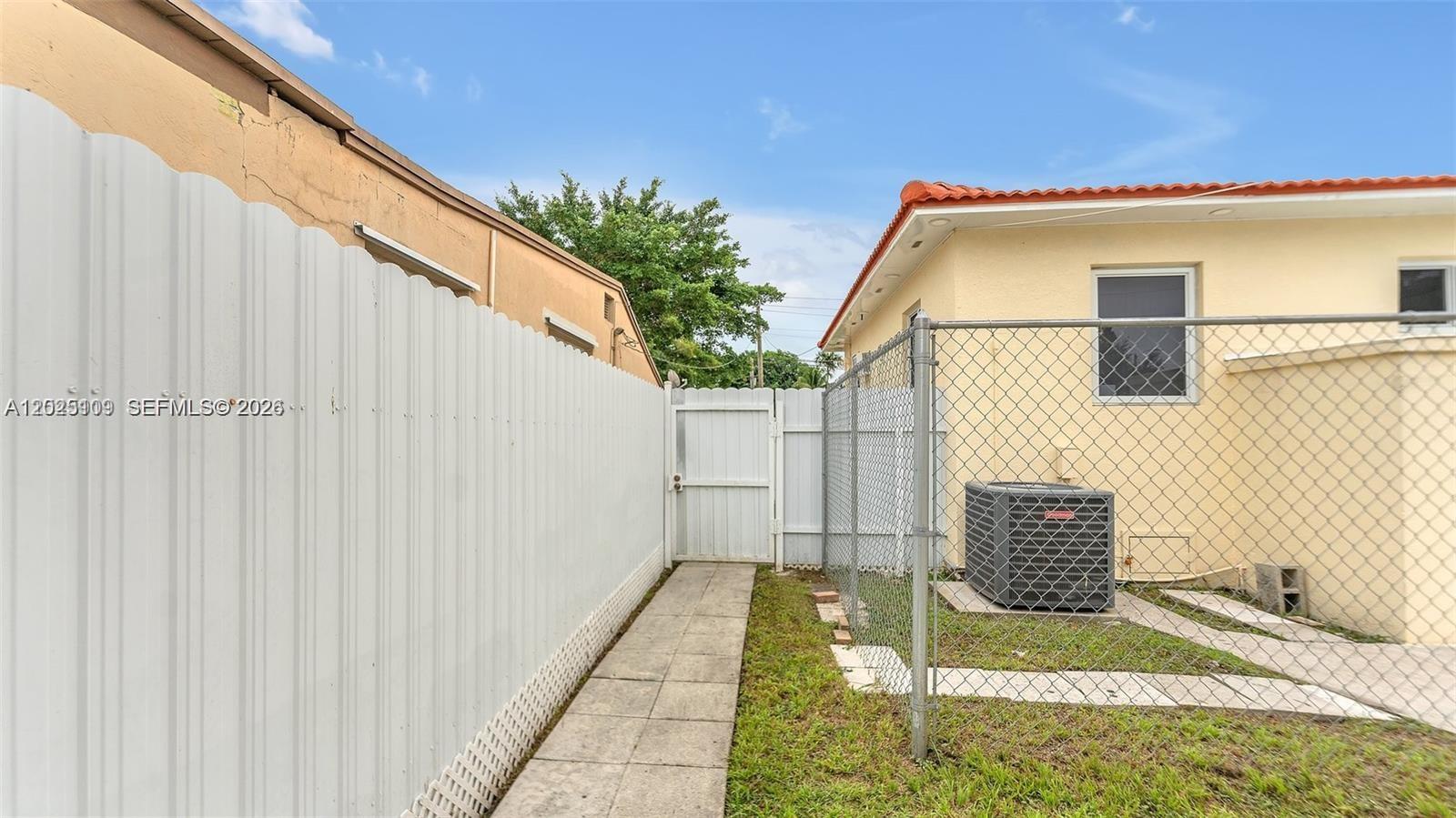 3375 Southwest 1st Street Miami, FL 33135 - Photo 44 of 57