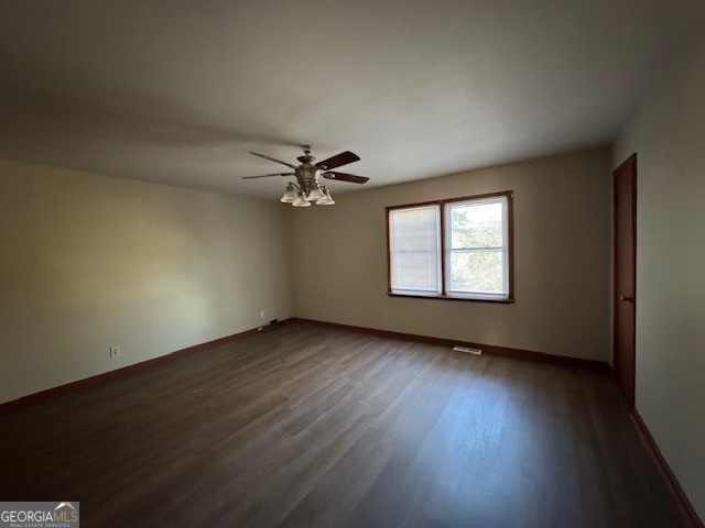 240 Neptune Court Macon, GA 31211 - Photo 11 of 38