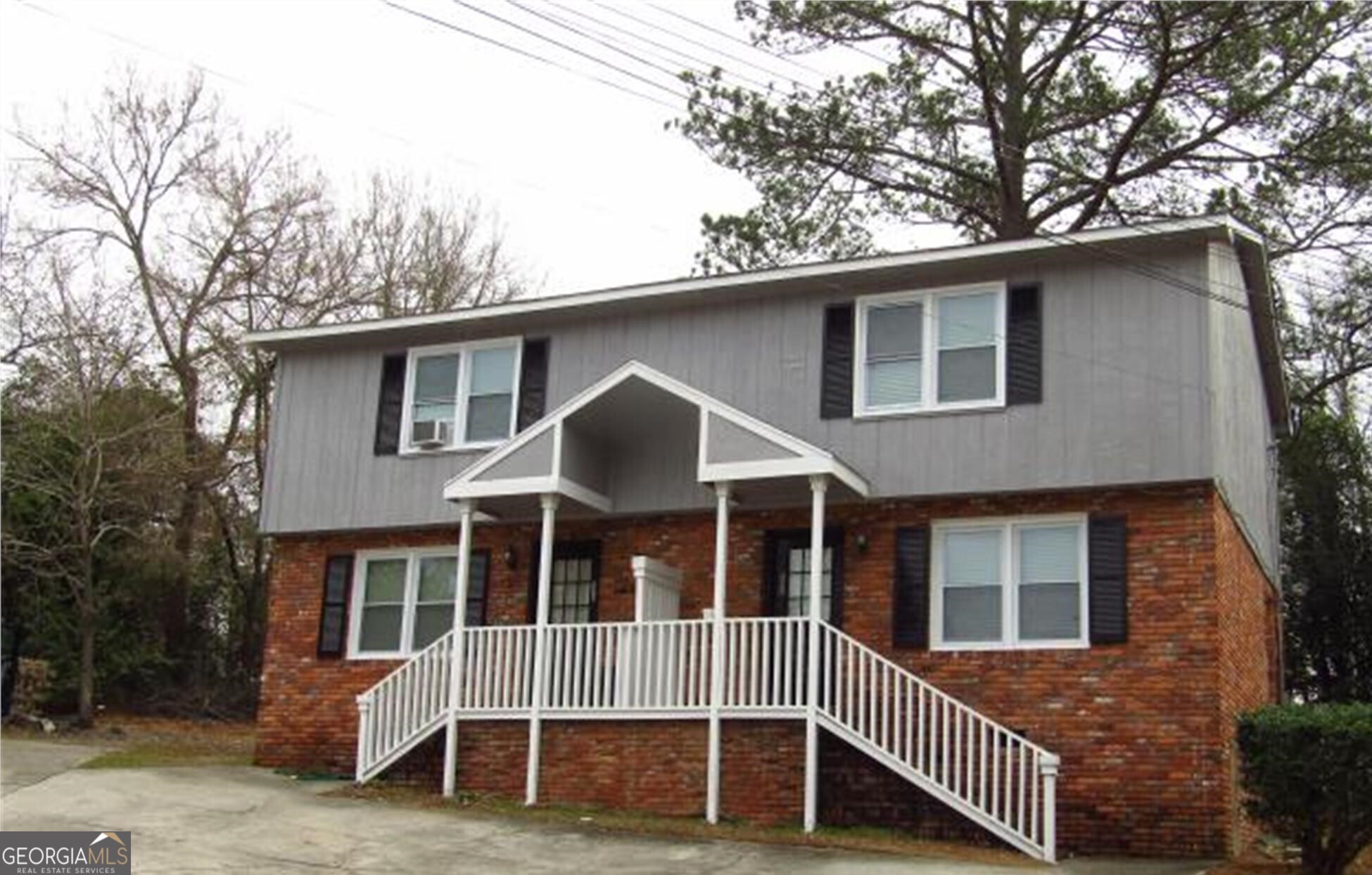 240 Neptune Court Macon, GA 31211 - Photo 2 of 38