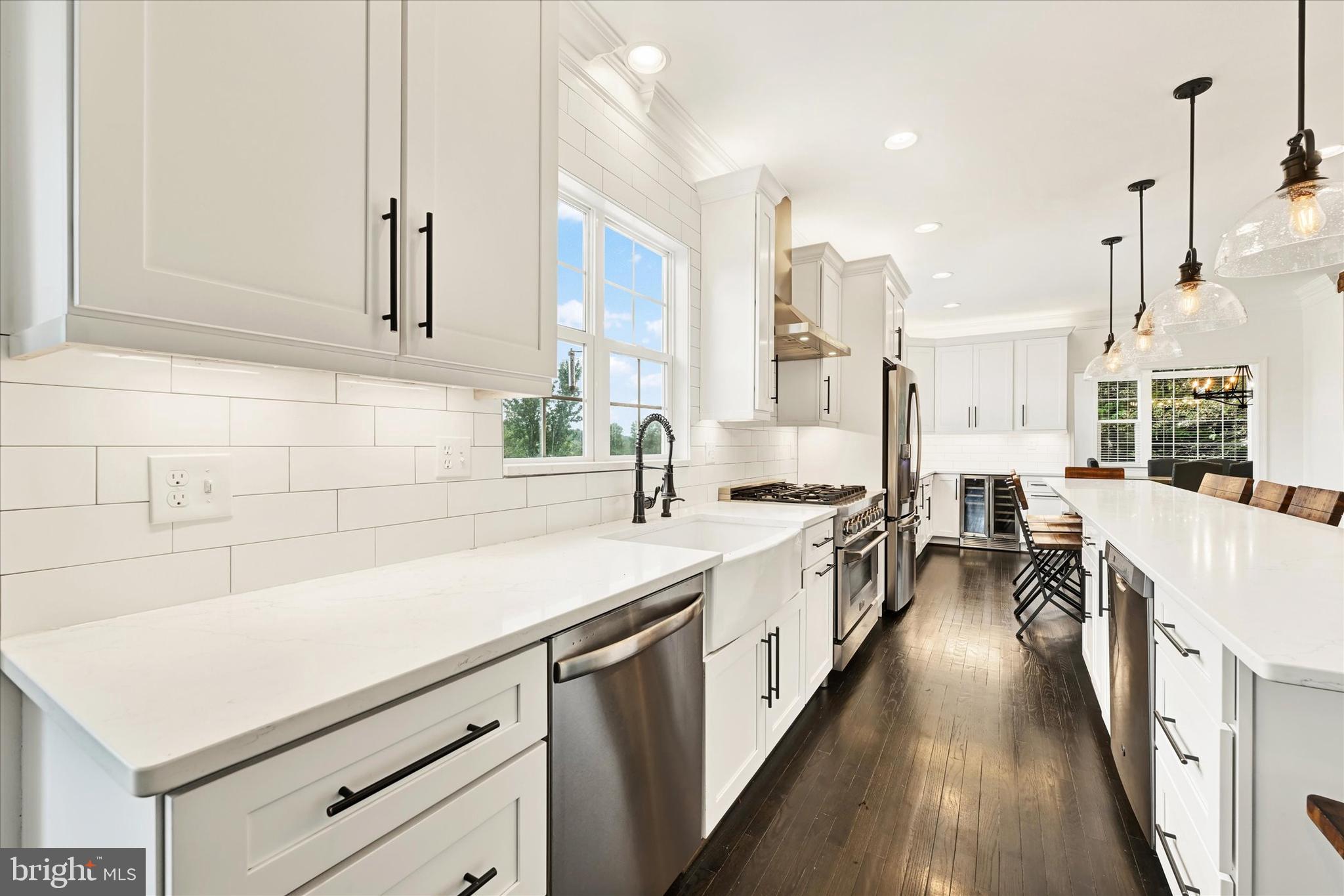 6151 Challedon Circle Mount Airy, MD 21771 - Photo 8 of 55