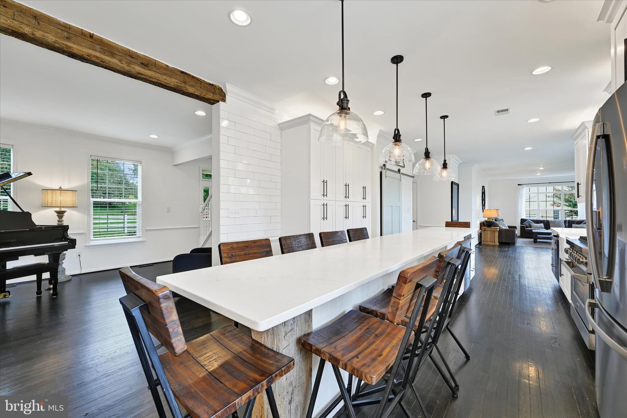 6151 Challedon Circle Mount Airy, MD 21771 - Photo 9 of 55