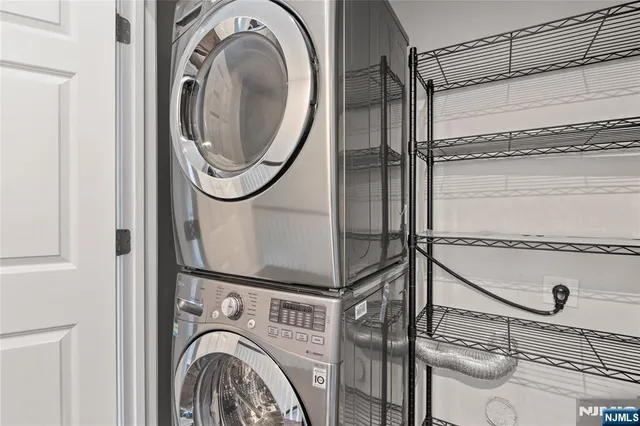 $849,000 | 68 Wesmont Drive, Wood-Ridge, NJ 07075