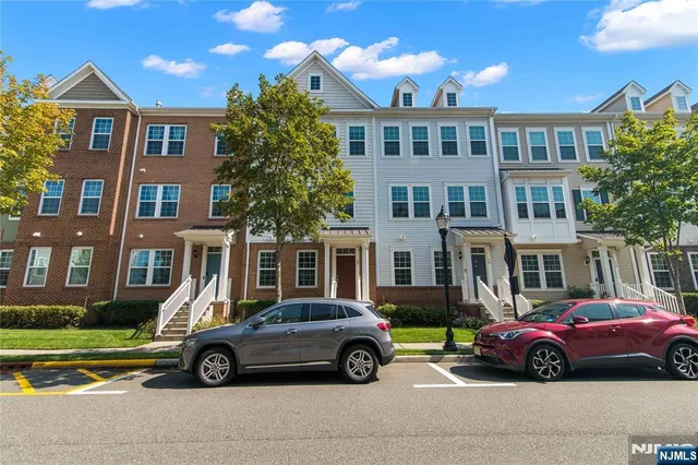 $849,000 | 68 Wesmont Drive, Wood-Ridge, NJ 07075