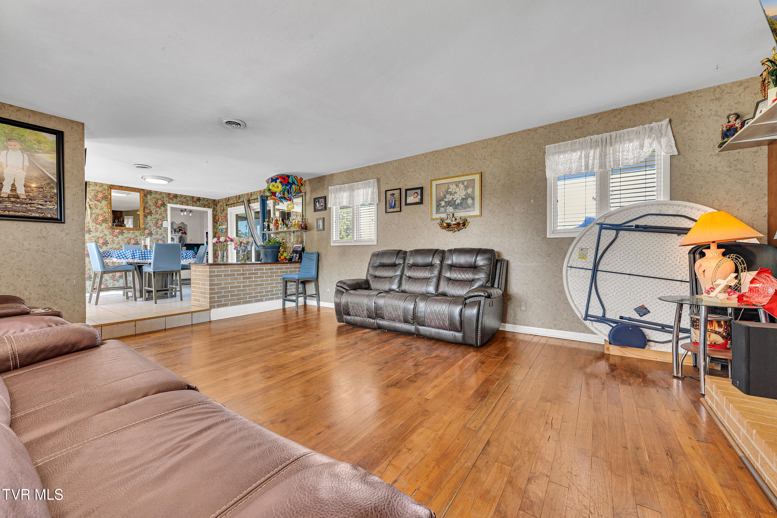 586 Telford New Victory Road Telford, TN 37690 - Photo 8 of 31 6_15