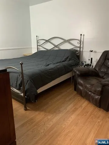 $2,500 | 825 Riverside Avenue, Unit 201, Lyndhurst, NJ 07071