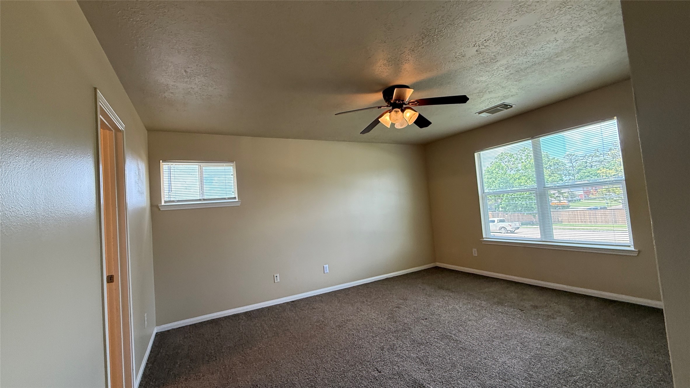 5127 Prosperity Circle Houston, TX 77018 - Photo 18 of 27
