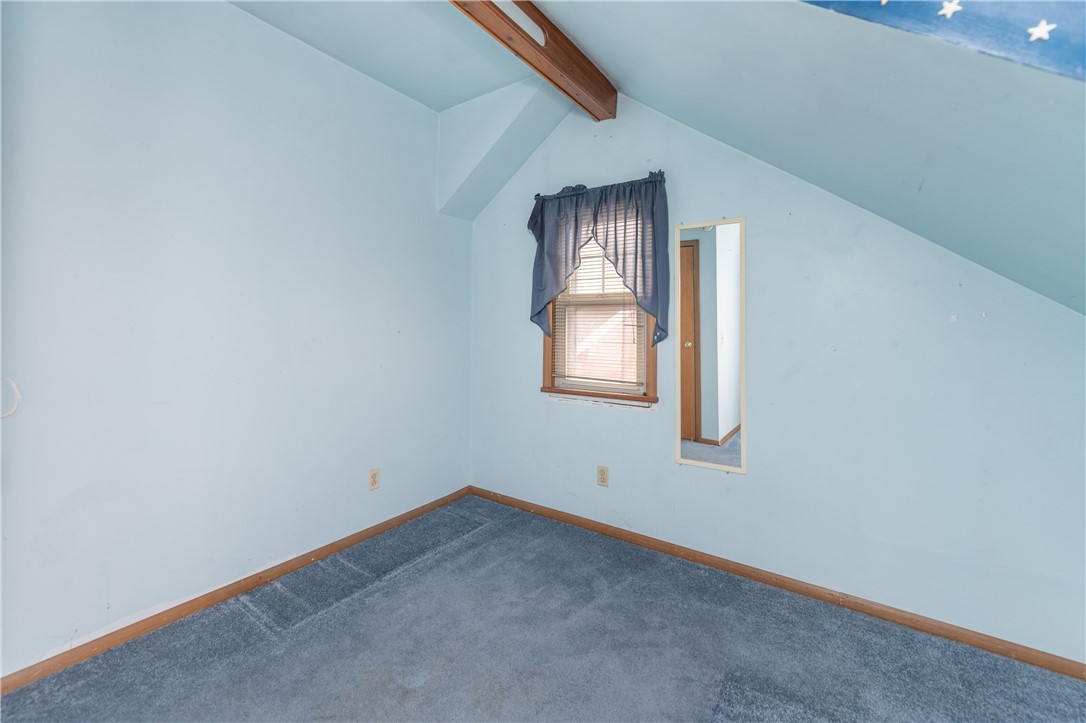 65 English Road Greece, NY 14616 - Photo 33 of 43