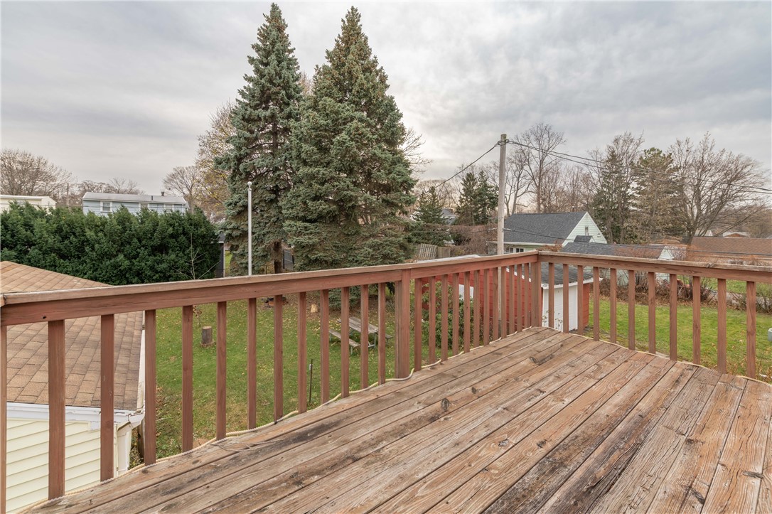 65 English Road Greece, NY 14616 - Photo 36 of 43