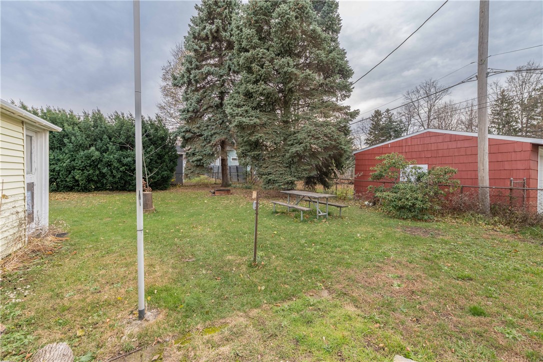 65 English Road Greece, NY 14616 - Photo 42 of 43