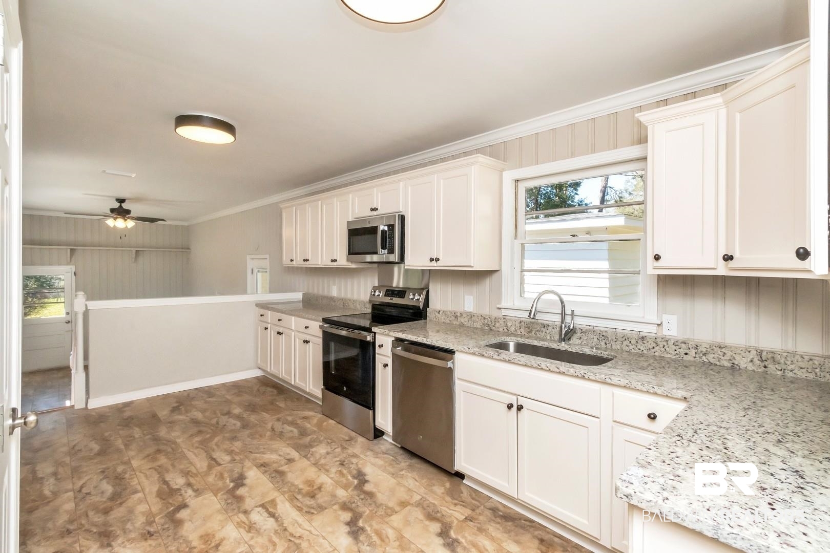 4302 Shan Drive East Mobile, AL 36693 - Photo 11 of 31 Gallery Image 11