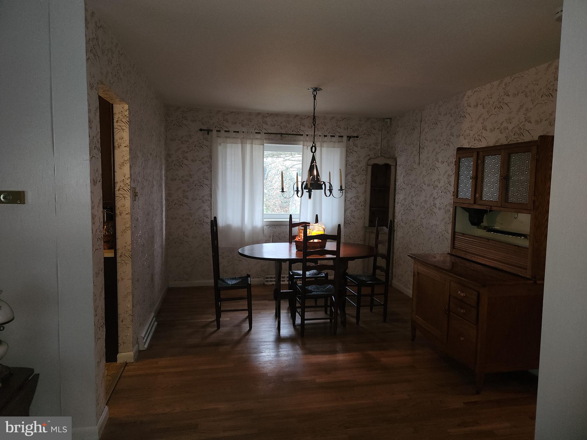 3116 Linda Lane Sinking Spring, PA 19608 - Photo 13 of 44 a dining room with furniture and window