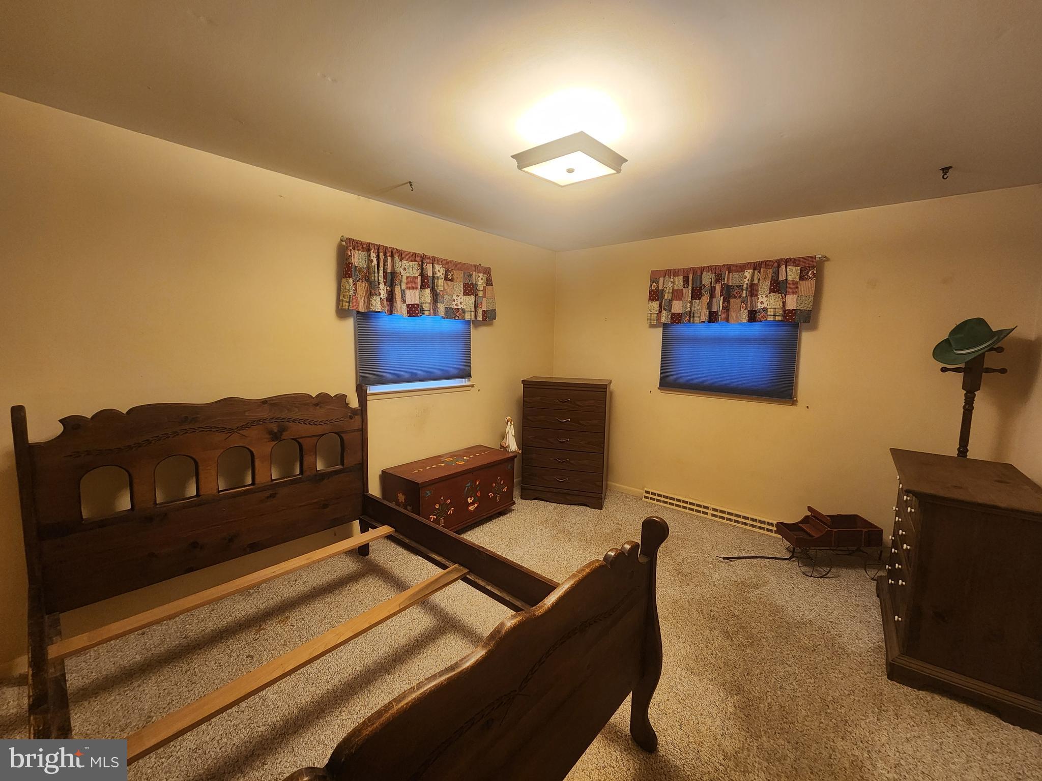 3116 Linda Lane Sinking Spring, PA 19608 - Photo 14 of 44 a living room with furniture