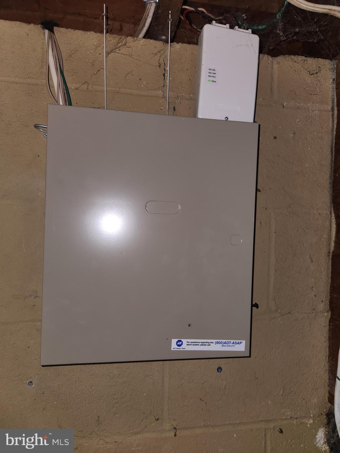 3116 Linda Lane Sinking Spring, PA 19608 - Photo 38 of 44 an aerial view of a refrigerator