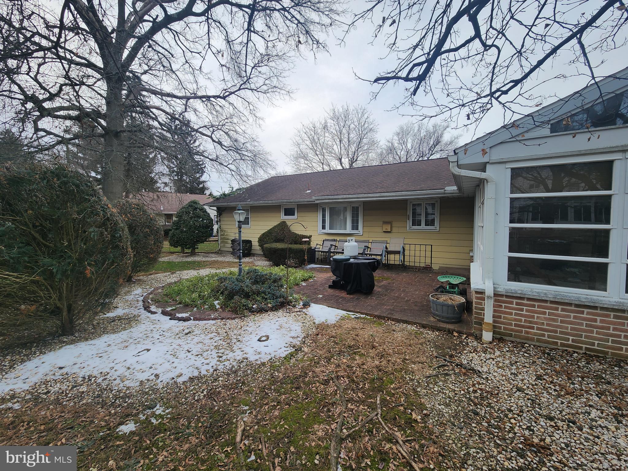3116 Linda Lane Sinking Spring, PA 19608 - Photo 6 of 44 a view of a house with a yard