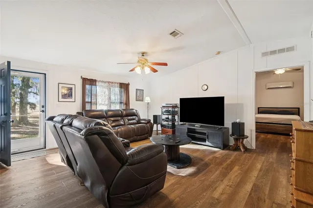 $199,999 | 10931 Northeast 95 Street, Archer, FL 32618