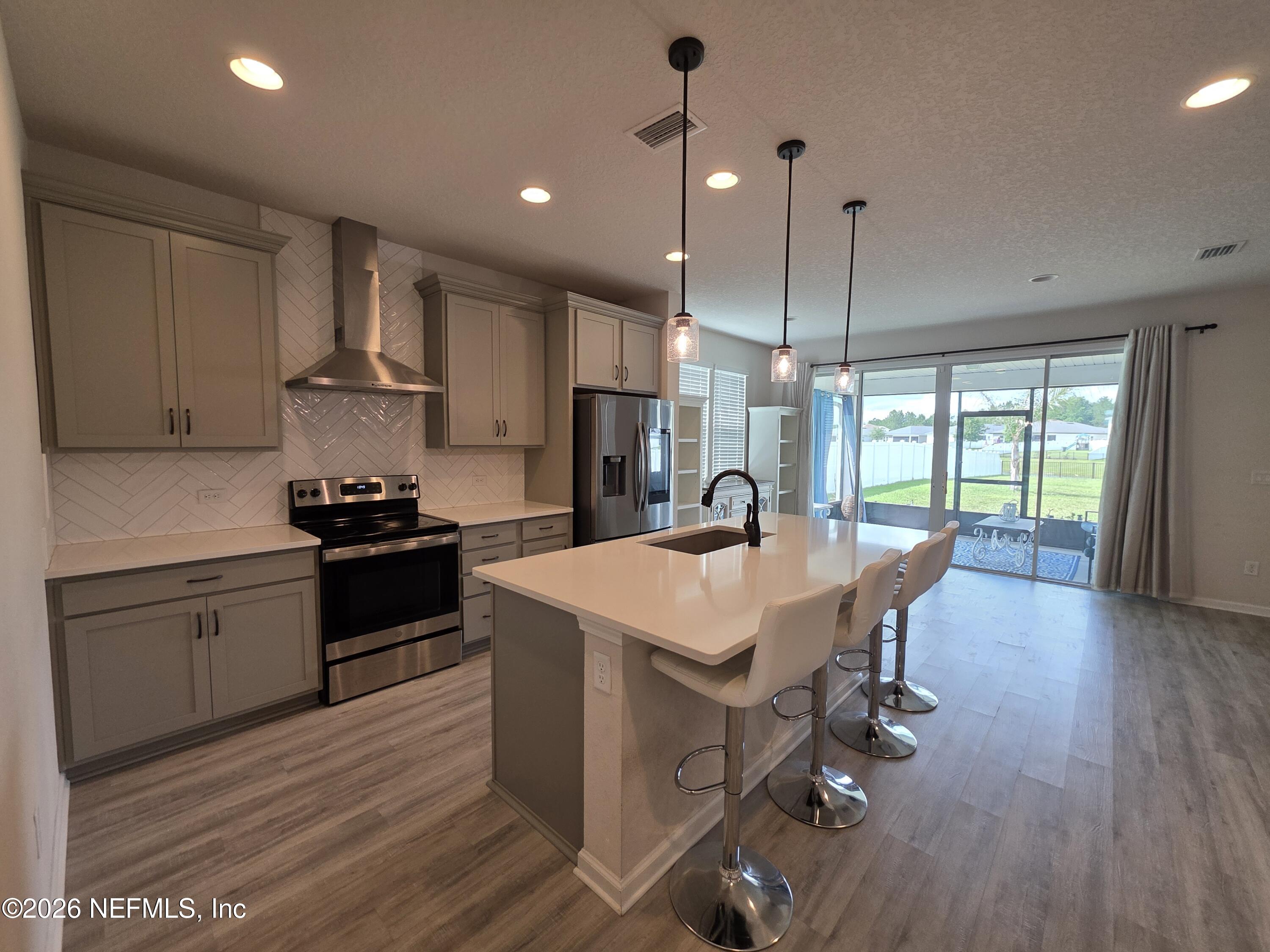 4537 Pine Ridge Parkway Middleburg, FL 32068 - Photo 2 of 30 Kitchen