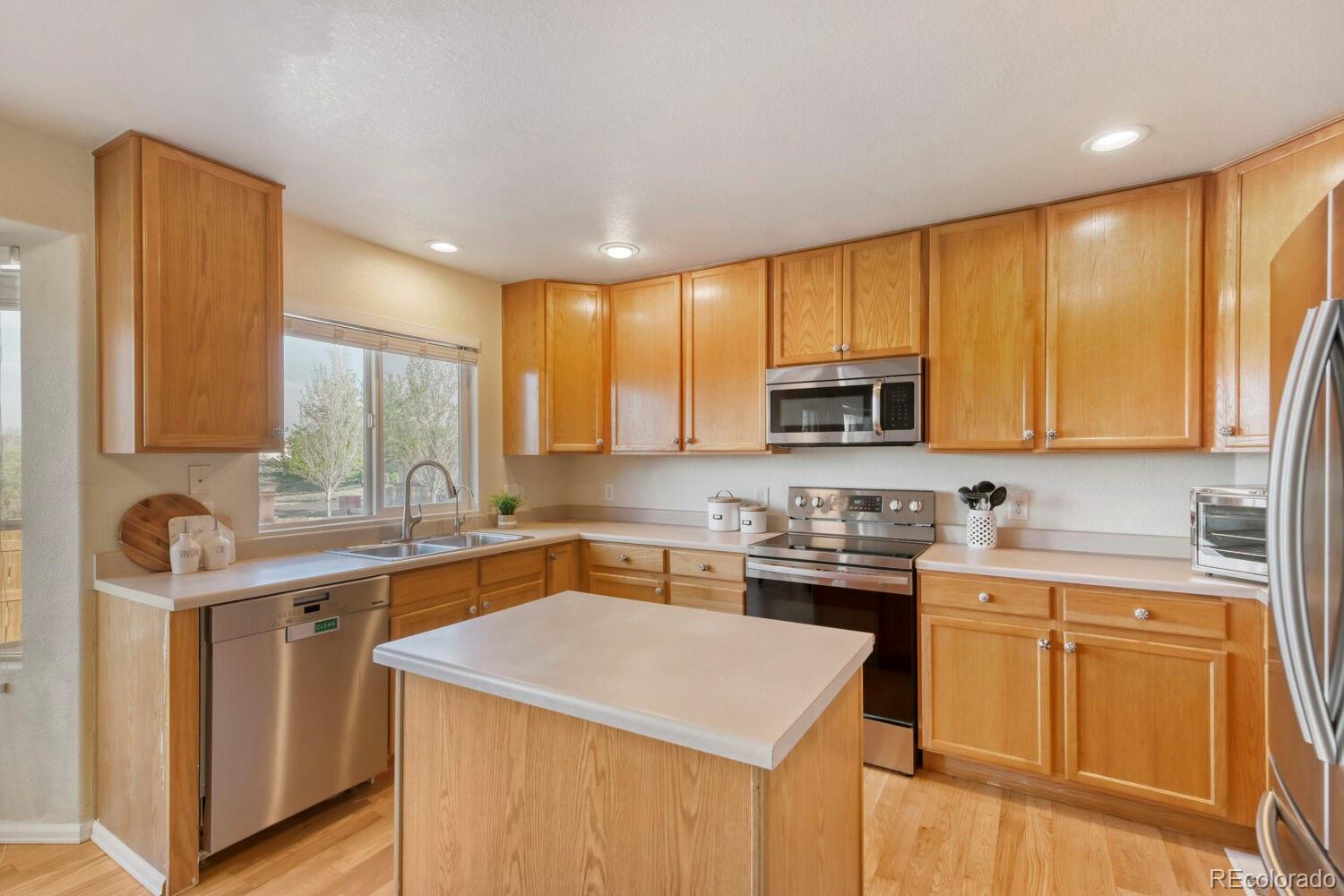 276 Homestead Way Brighton, CO 80601 - Photo 11 of 36