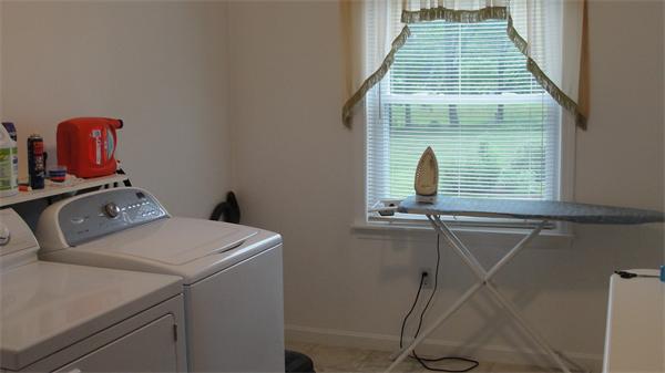 66 McIntyre Road Oxford, MA 01537 - Photo 16 of 30 Gallery Image 16