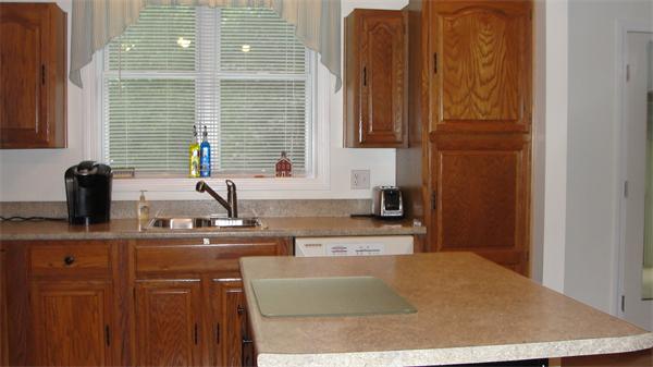 66 McIntyre Road Oxford, MA 01537 - Photo 3 of 30 Gallery Image 3