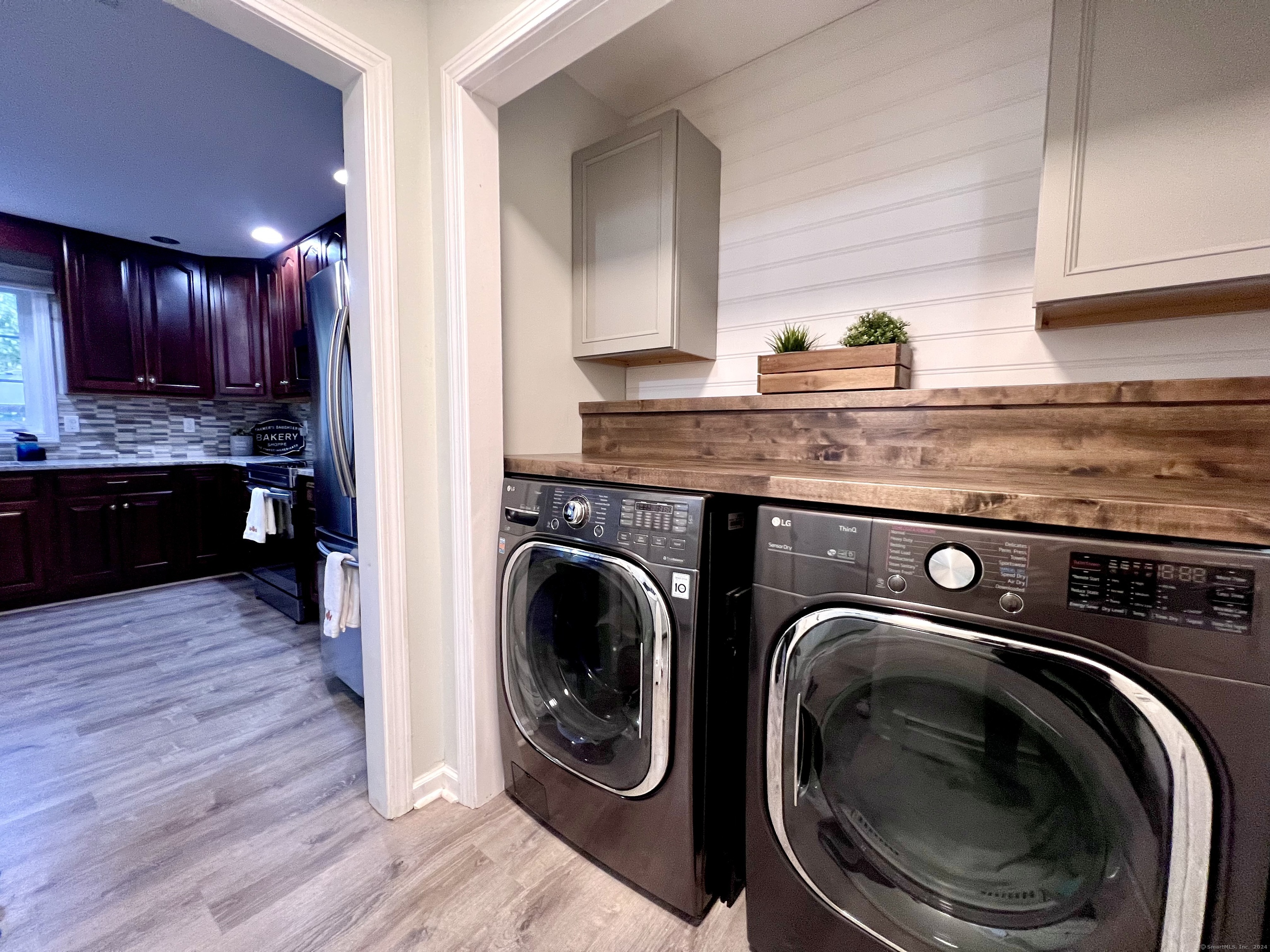 4 Cobblestone Court Naugatuck, CT 06770 - Photo 15 of 34 a view of kitchen and washer and dryer