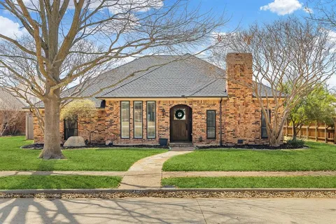 $600,000 | 2404 Chadbourne Drive, Plano, TX 75023