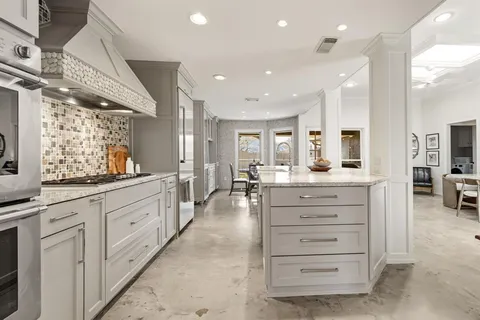 $600,000 | 2404 Chadbourne Drive, Plano, TX 75023