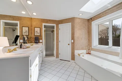 $600,000 | 2404 Chadbourne Drive, Plano, TX 75023