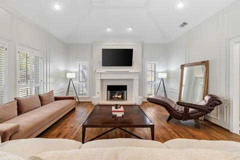 $600,000 | 2404 Chadbourne Drive, Plano, TX 75023