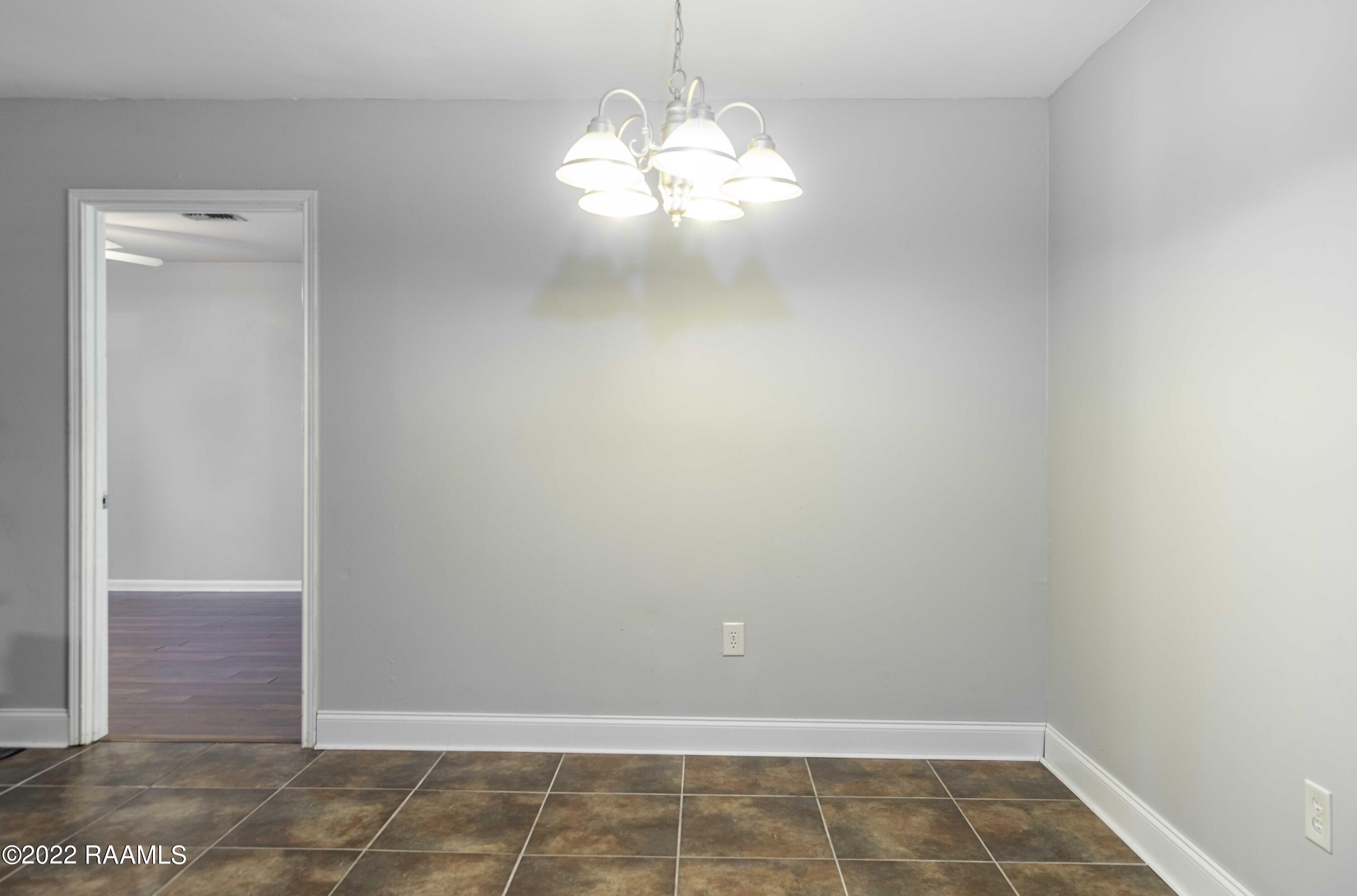 701 South College Road, Unit 103 Lafayette, LA 70503 - Photo 14 of 15 Dining Area 1