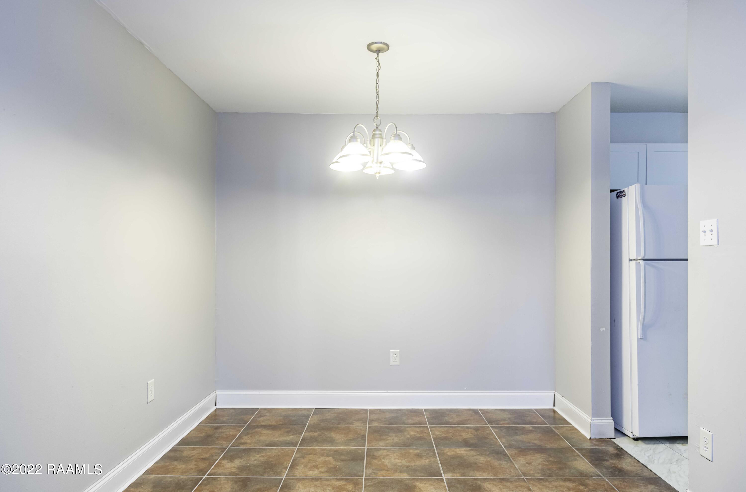 701 South College Road, Unit 103 Lafayette, LA 70503 - Photo 15 of 15 Dining Area 2