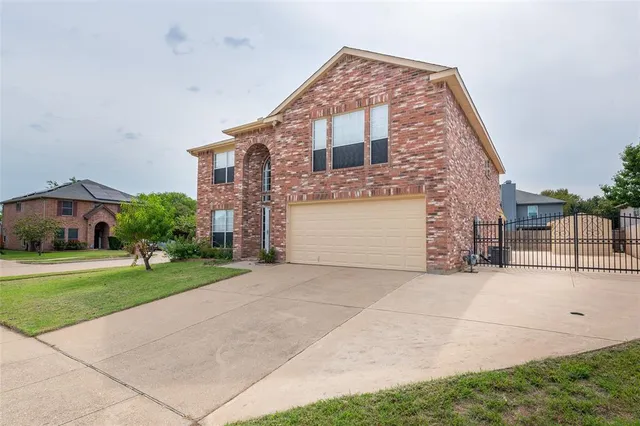 $2,750 | 1157 Whistle, Saginaw, TX 76131