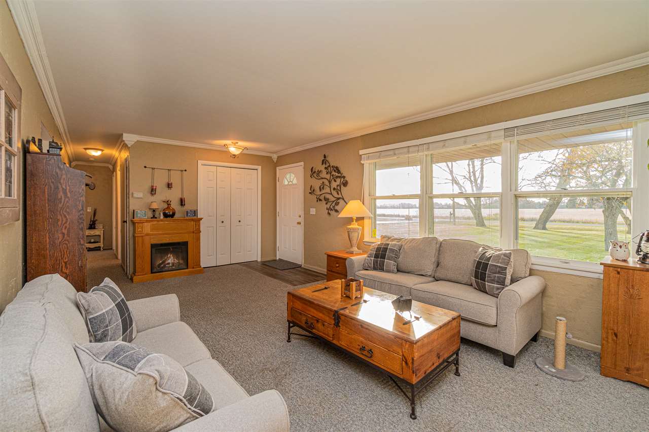 2159 Jarabec Road Saginaw, MI 48609 - Photo 10 of 41 Gallery Image 10