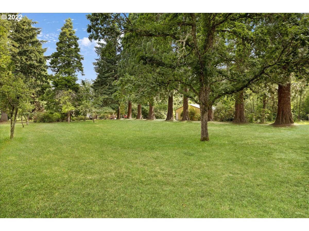 14545 Forsythe Road Oregon City, OR 97045 - Photo 6 of 32 Gallery Image 6
