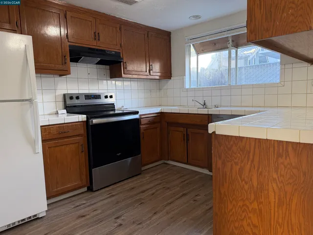 $225,000 | 1648 West N Bear Creek Drive, Merced, CA 95348