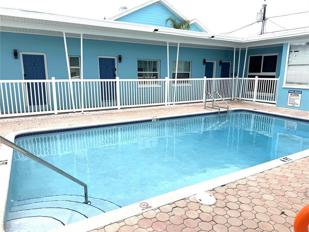 13343 Gulf Boulevard, Unit B5 St. Petersburg, FL 33708 - Photo 12 of 16
