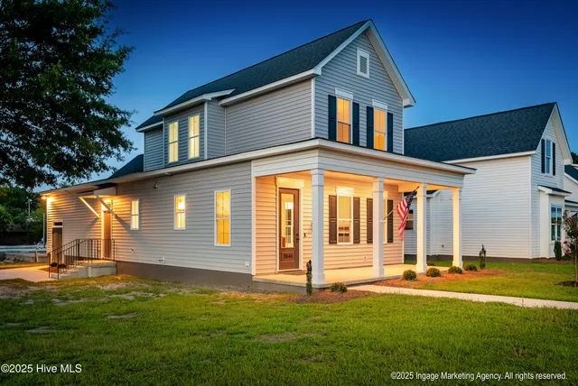 $339,900 | 3846 West Wilson Street, Farmville, NC 27828